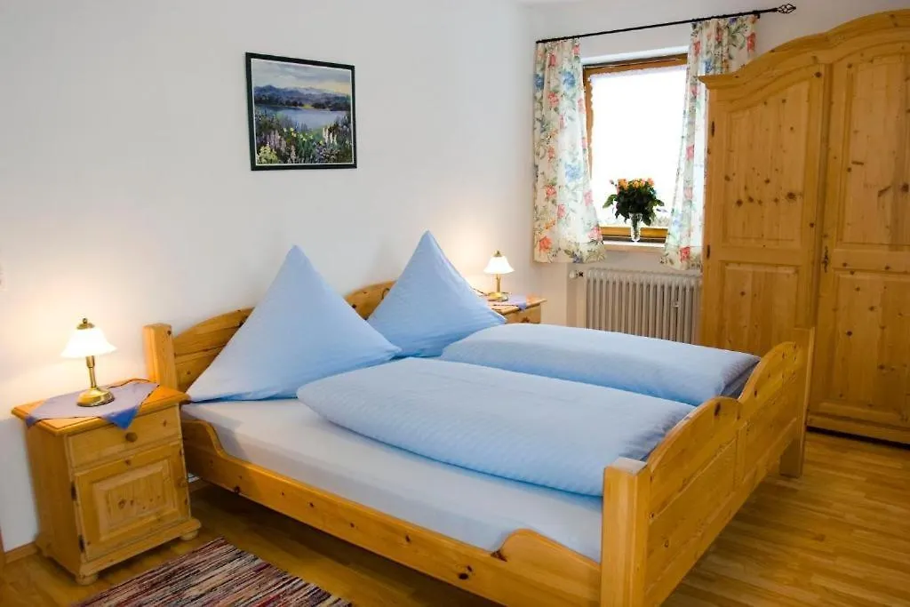 Apartment Ferienwohnungen Am Westernberg Inkl. Chiemgaukarte Ruhpolding Germany