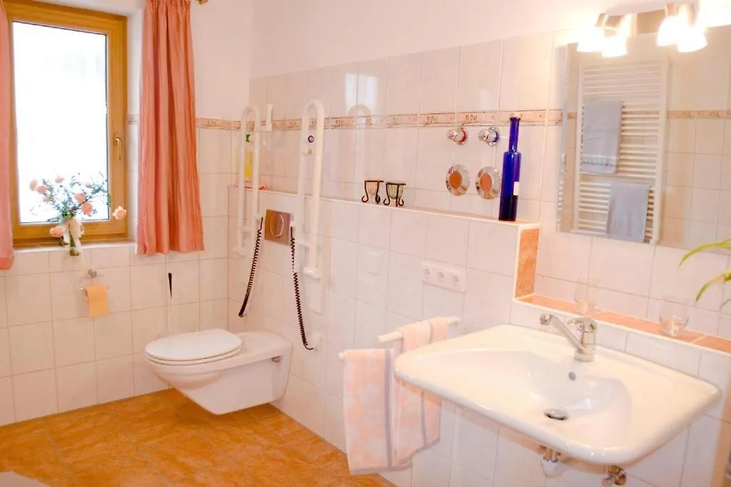 Apartment Ferienwohnungen Am Westernberg Inkl. Chiemgaukarte Ruhpolding