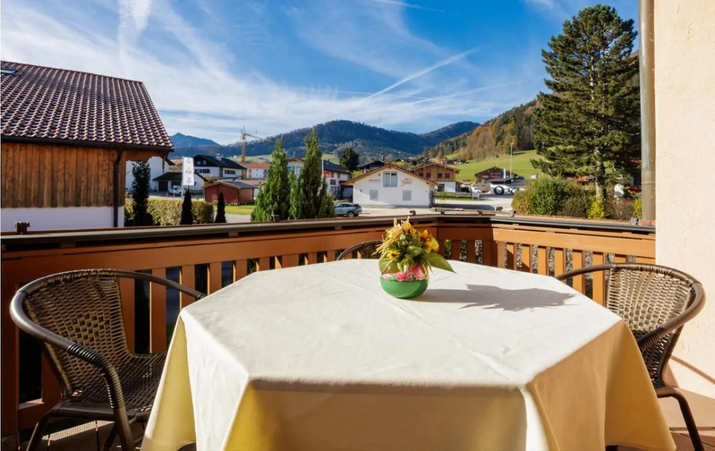 Apartment Ferienwohnungen Am Westernberg Inkl. Chiemgaukarte Ruhpolding
